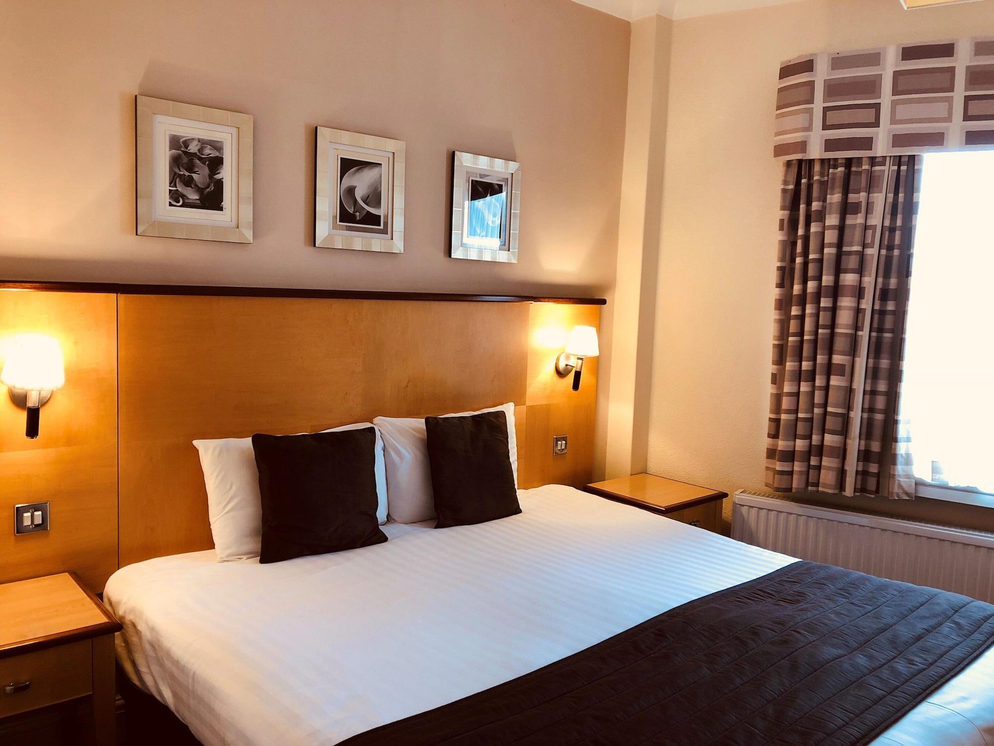 Royal Hotel 3*