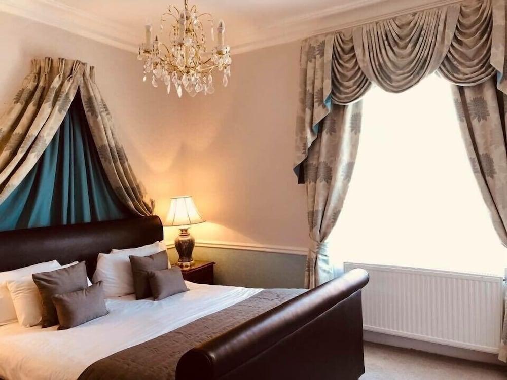 Hotel Royal 3*