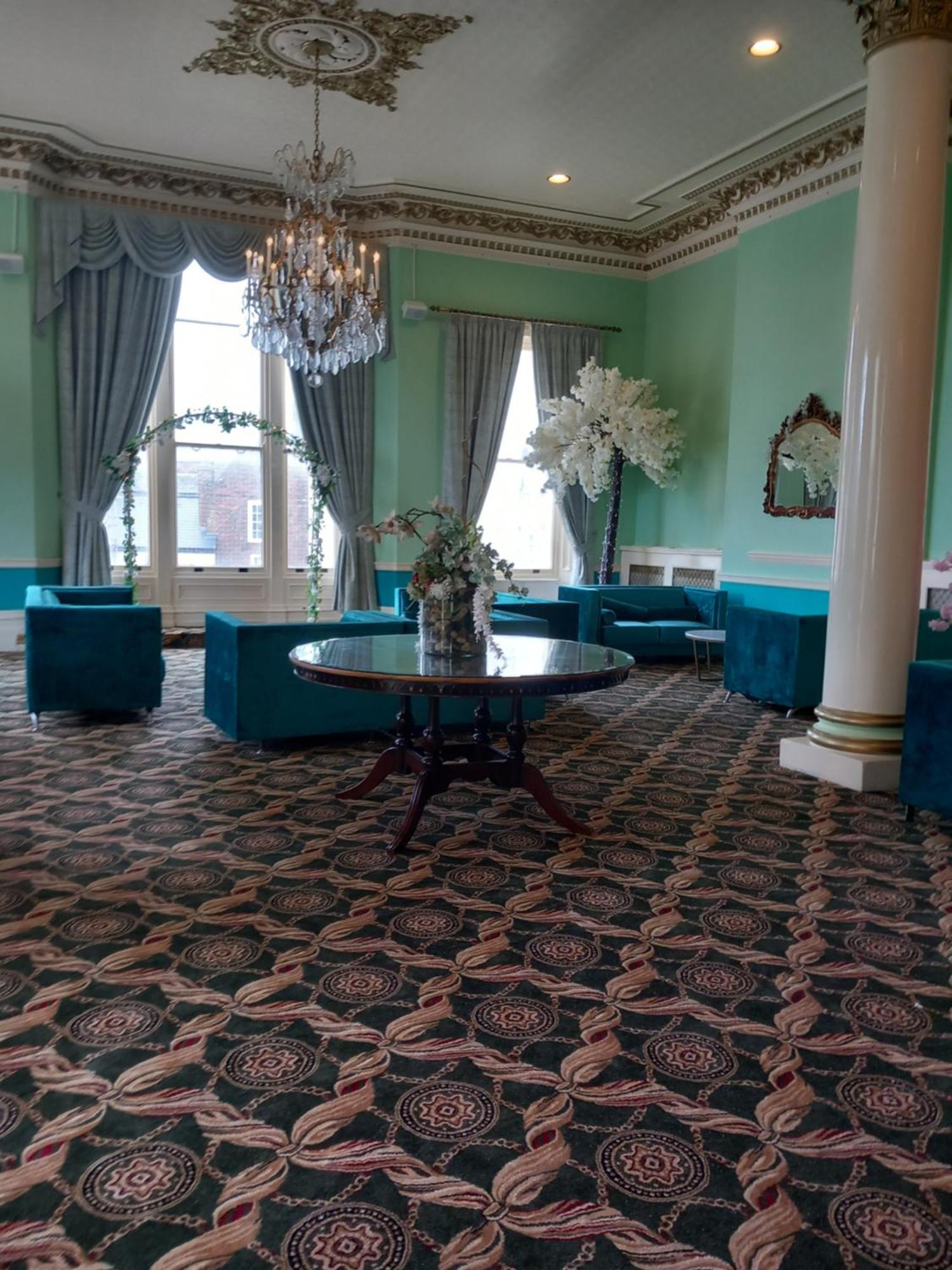 Hotel Royal