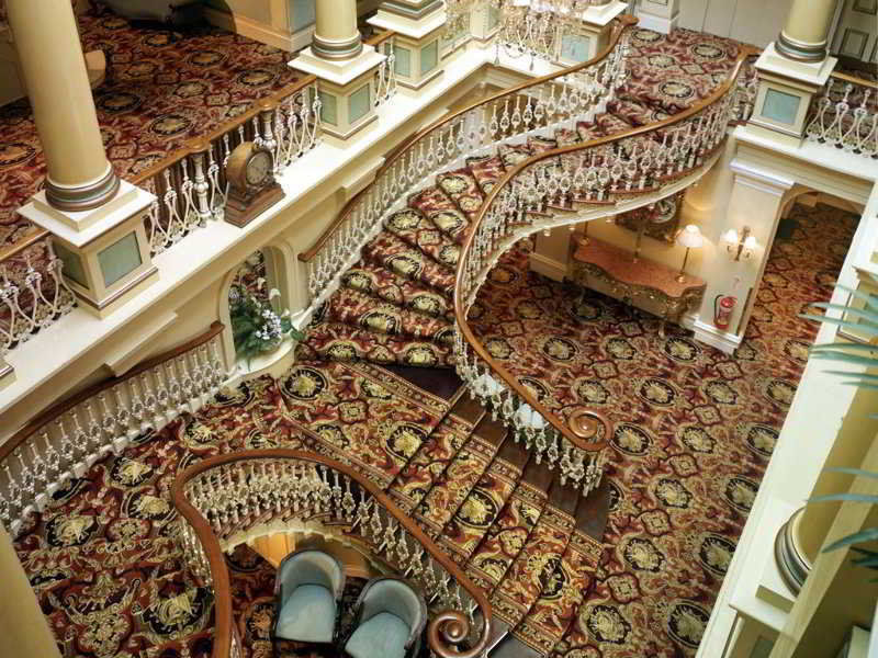 Royal Hotel