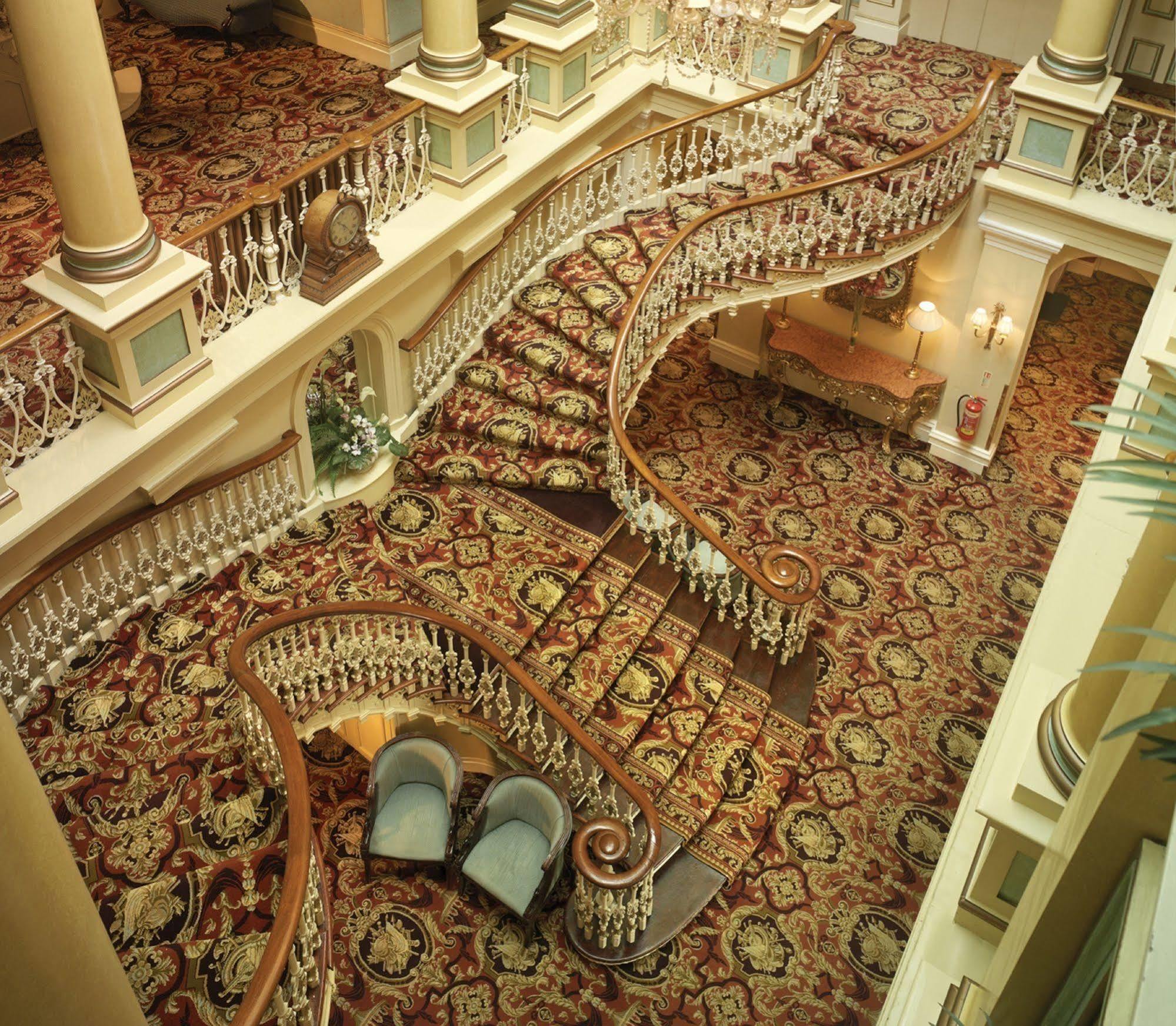 Royal Hotel 3*