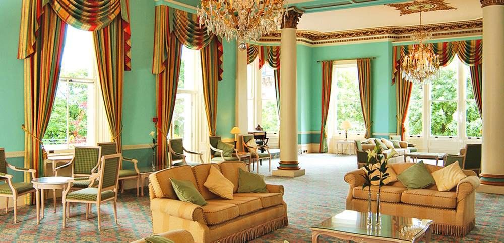 Royal Hotel